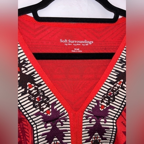 Soft Surroundings Kalahari Red Aztec Embroidered Long Sleeve Tunic Top- Size S - Picture 5 of 8
